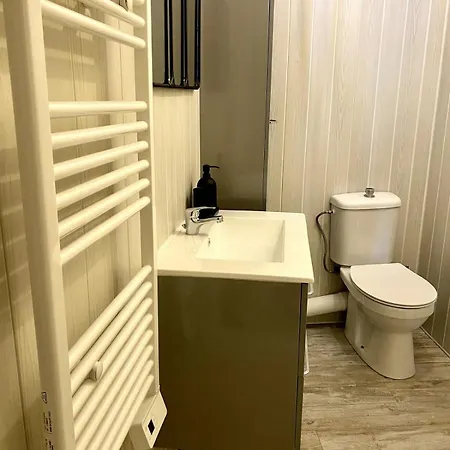 Cozy Completely Renovated With Breathtaking Views Of The Port Apartamento *