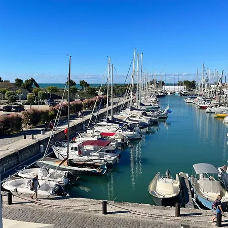 Cozy Completely Renovated With Breathtaking Views Of The Port Saint-Martin-de-Ré