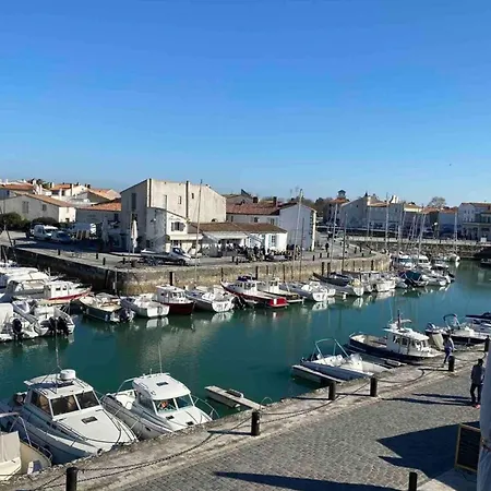 Cozy Completely Renovated With Breathtaking Views Of The Port Apartment Saint-Martin-de-Re