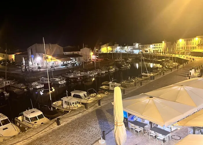 Appartement Cozy Completely Renovated With Breathtaking Views Of The Port